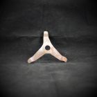 Ressort triangle, trou 10.5mm