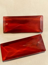 Trapèze verre rouge 1 trou