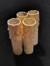 4 fausses bougies en plastique crème avec gouttes 100/23mm