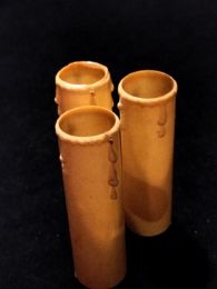 Trio fausses bougies avec gouttes en plastique patiné 90mm