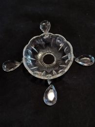 Coupelle en verre motif étoile 4 trous avec pampilles